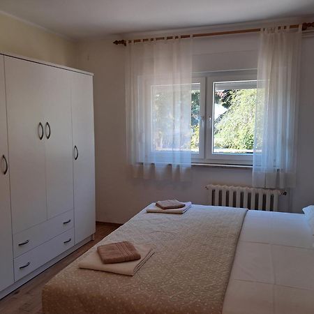 Apartment Rojnic Пула Екстер'єр фото