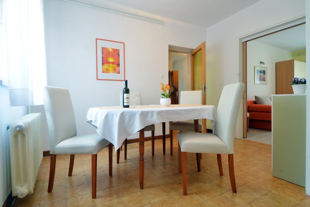 Apartment Rojnic Пула Екстер'єр фото